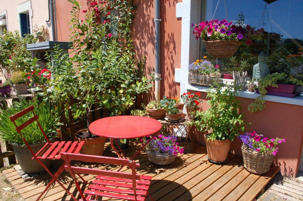 B&B La Maison Des Collines Autour Chambres D'Hotes La Chapelle  Exterior foto