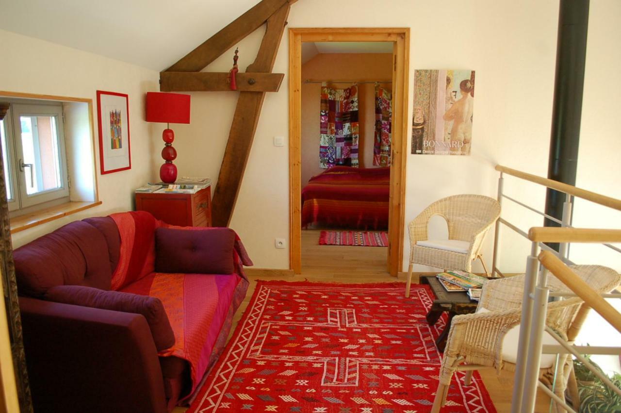 B&B La Maison Des Collines Autour Chambres D'Hotes La Chapelle  Exterior foto